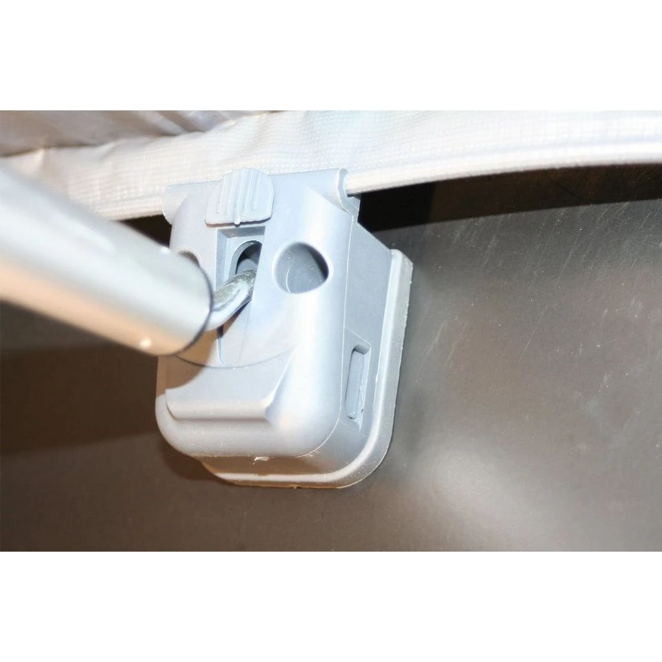 Quest Roof Storm Pole - Image 2