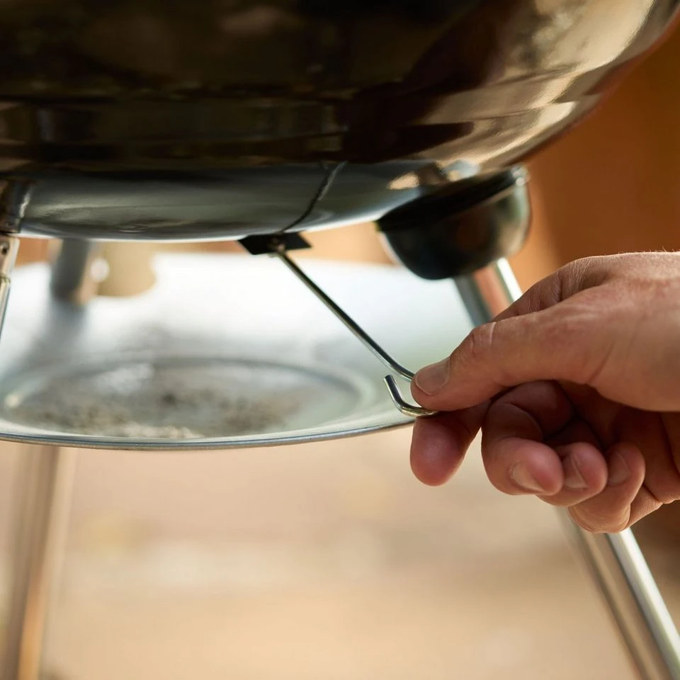 Classic Mini Kettle BBQ 47cm - Image 6